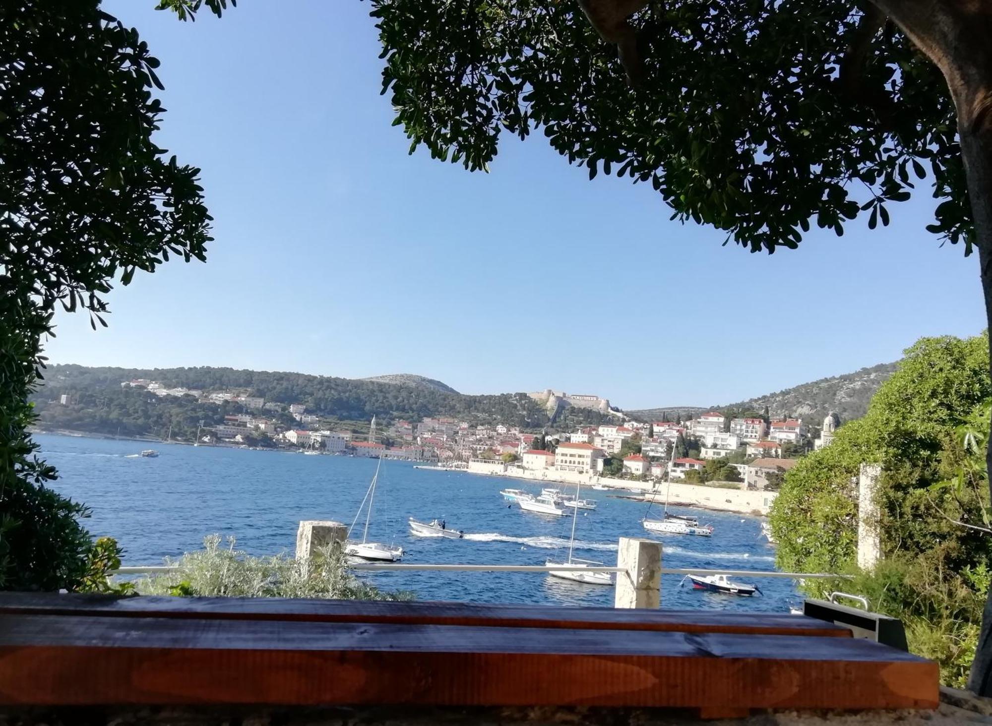 Apartman Radošić Hvar Town Bagian luar foto